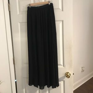 Double Slit Maxi Skirt